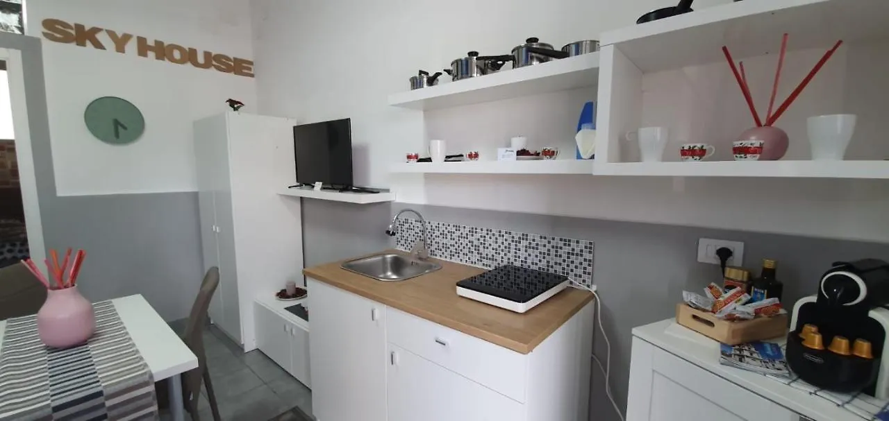 Sky House Napoli 아파트