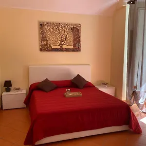 In Love: Vicoletto Dei Presepi Neapel