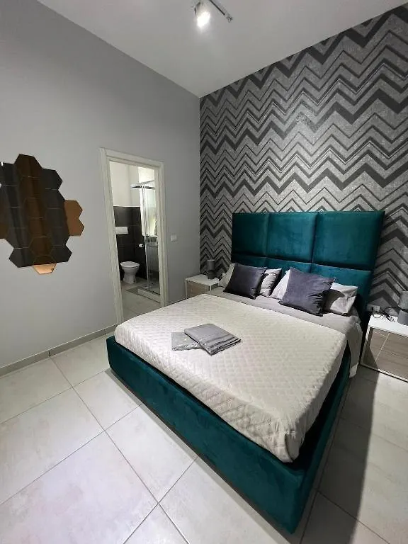 Apartment Ferienwohnung Sky House Napoli