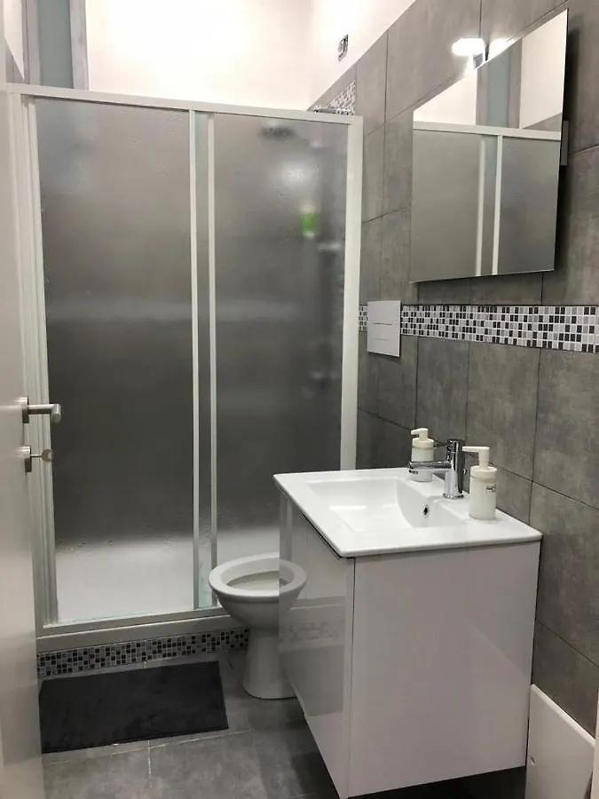 Ferienwohnung Sky House Napoli